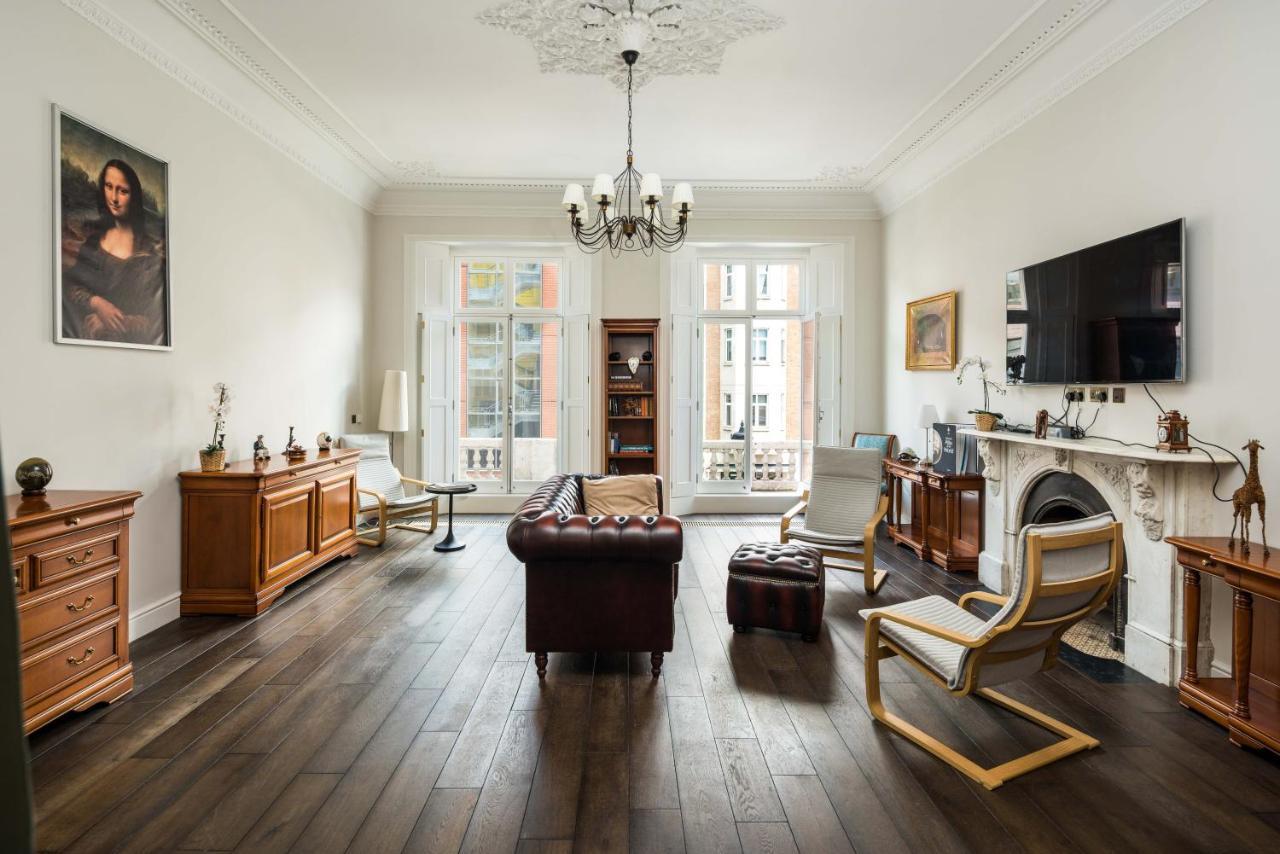 Appartement 4 Bedroom House Up To 10 People At Heart Of Kensington And Chelsea Londen