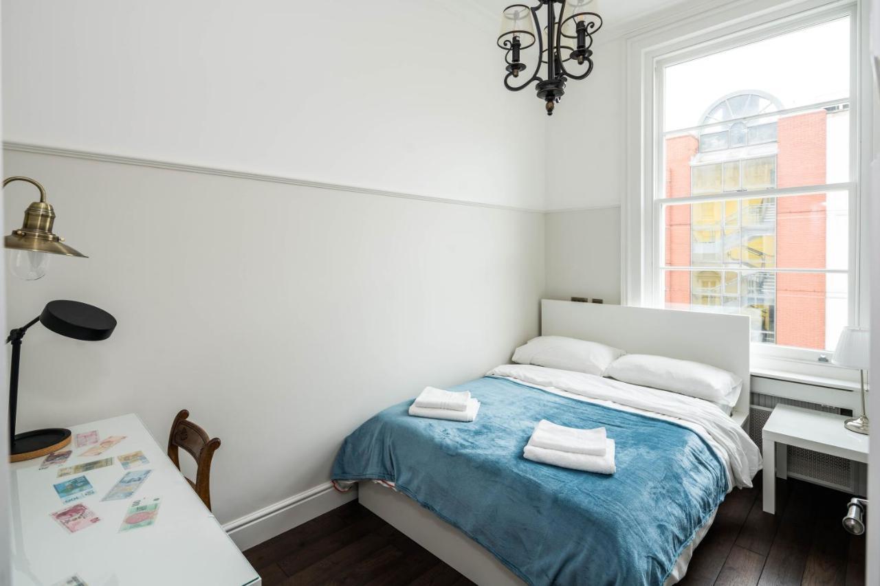 4 Bedroom House Up To 10 People At Heart Of Kensington And Chelsea Appartement Londen