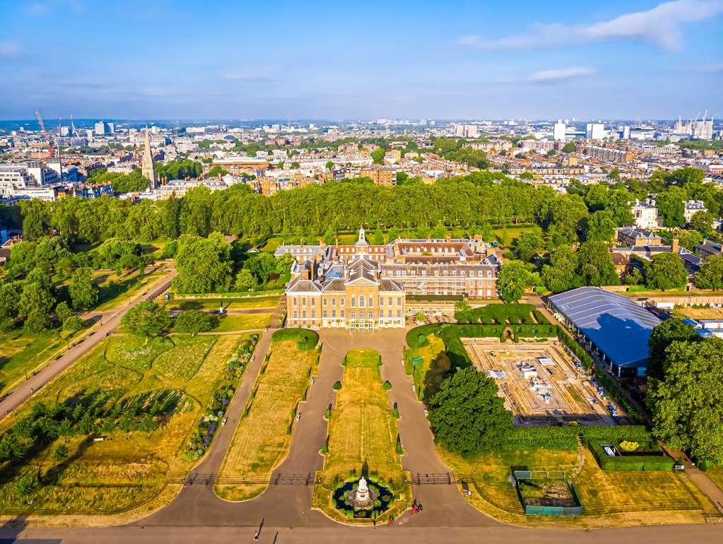 Hotel Berjaya Eden Park London
