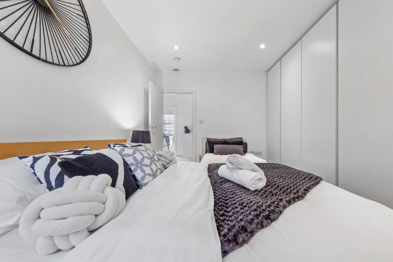 Lavish 3 Bedroom Flat In Mayfair Hy4