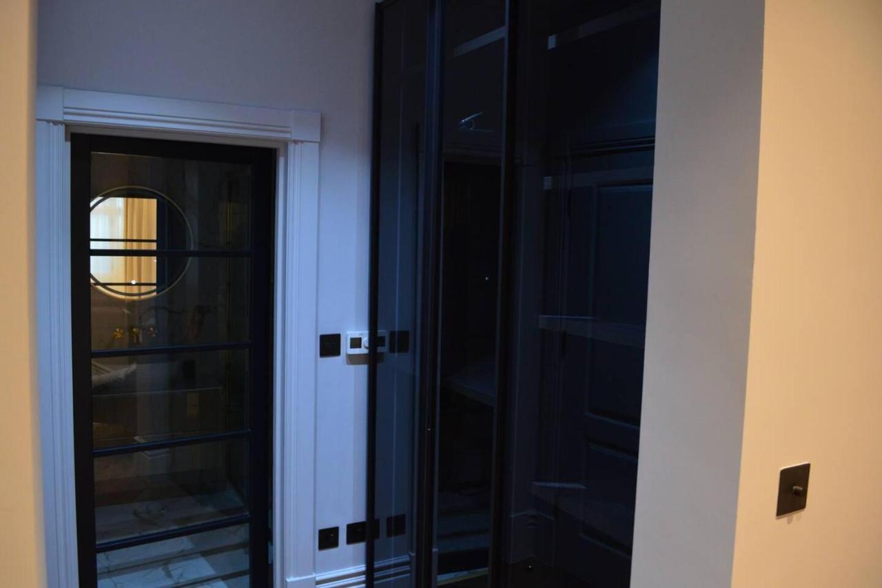 Stunning 2 Bedroom In London's Chelsea London