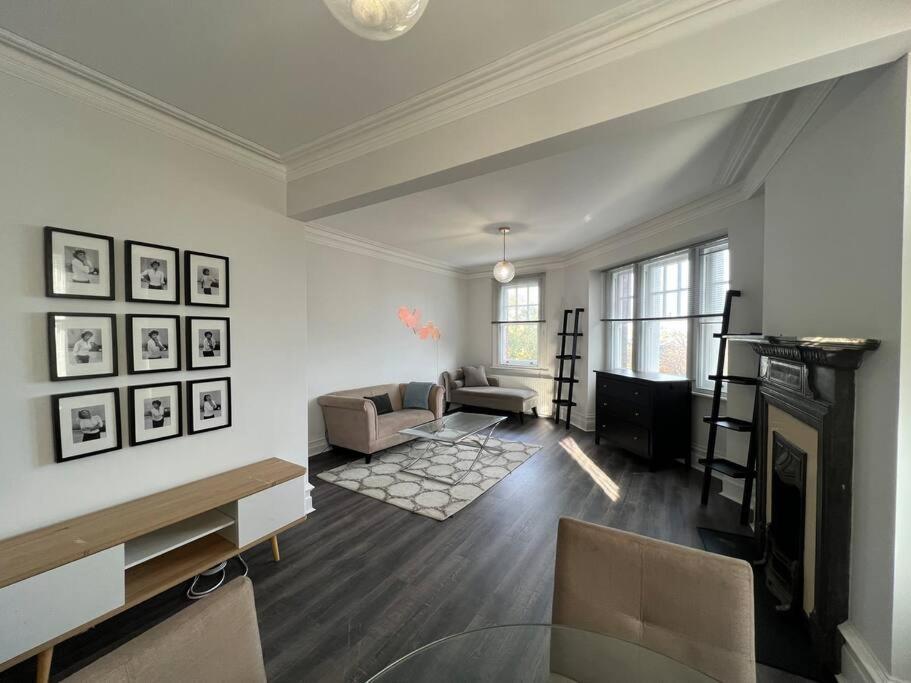 Appartement Star Warwick Mansions 3-bed Haven