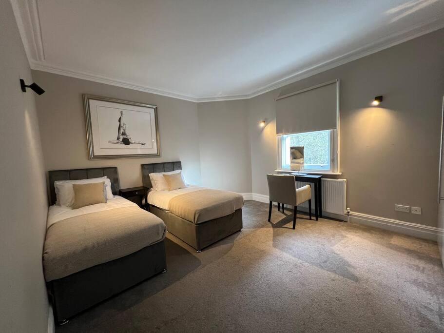 Star Warwick Mansions 3-bed Haven Appartement *