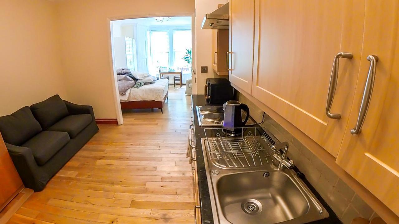 Lovely&bright Flat Close To * London