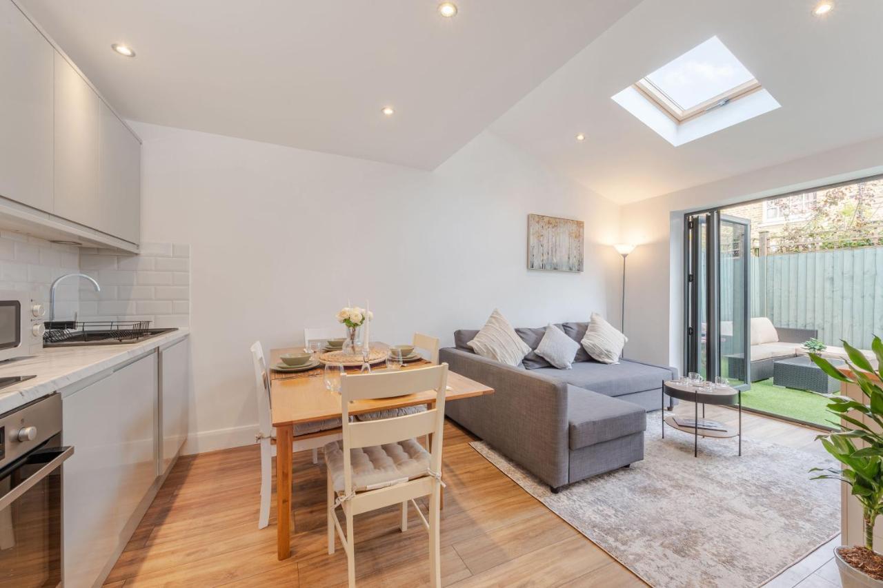 Three-bedroom Bliss In Town Apartment *