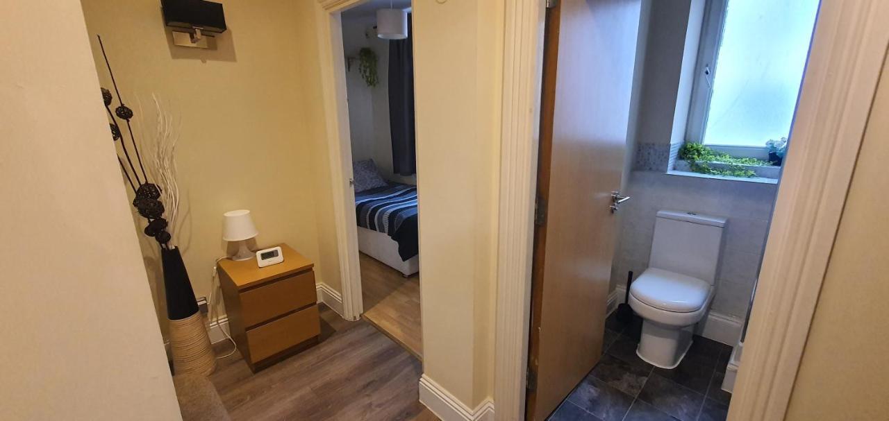 Privat overnatting Double Room&private Bath Near The Square Mile London