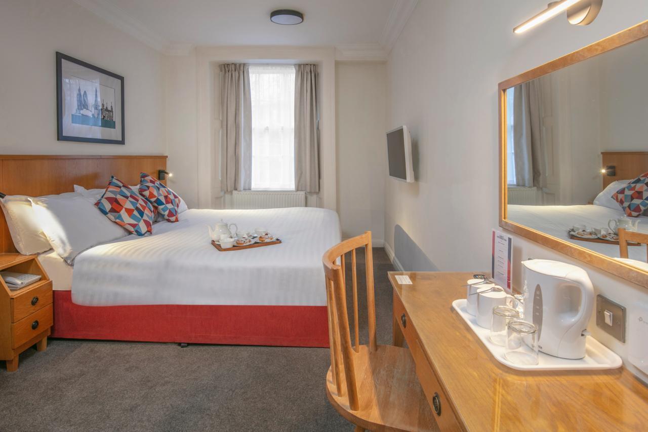 Queensway Hotel, Sure Collection By Western Hotel 3*