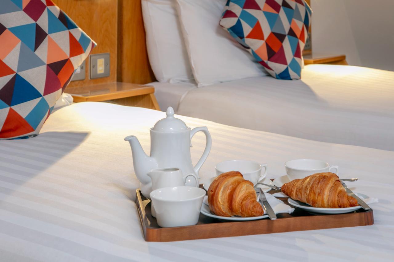 Hotel Queensway Hotel, Sure Collection By Western