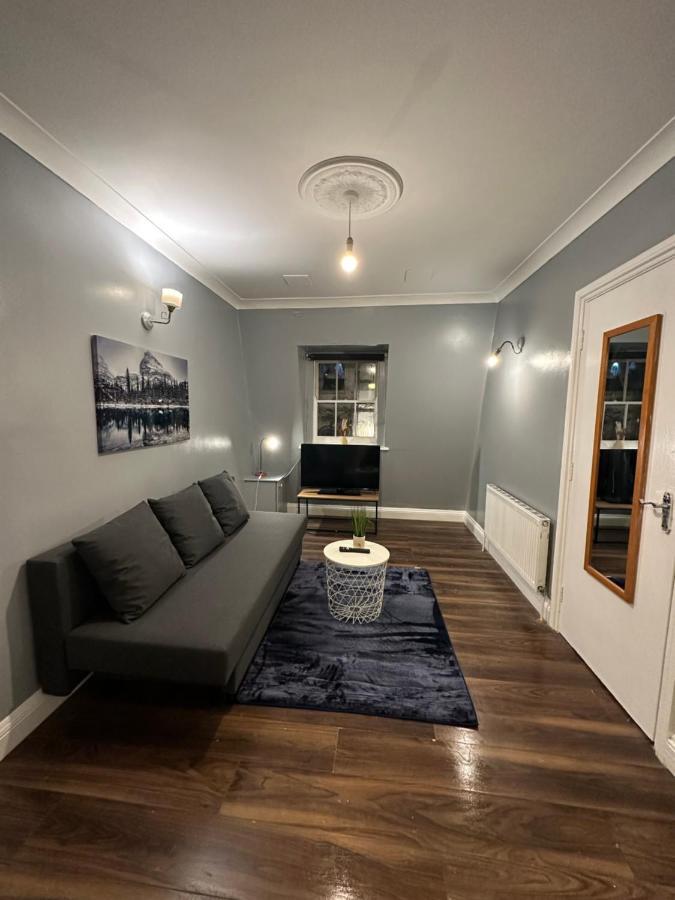 1 Bedroom In Kingscross, St Pancras, Apartamento Londres