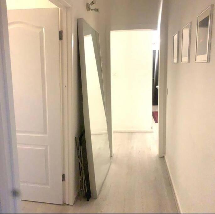 Lovely 12th Floor 2 Bed Flat In The Heart Oflondon Londen