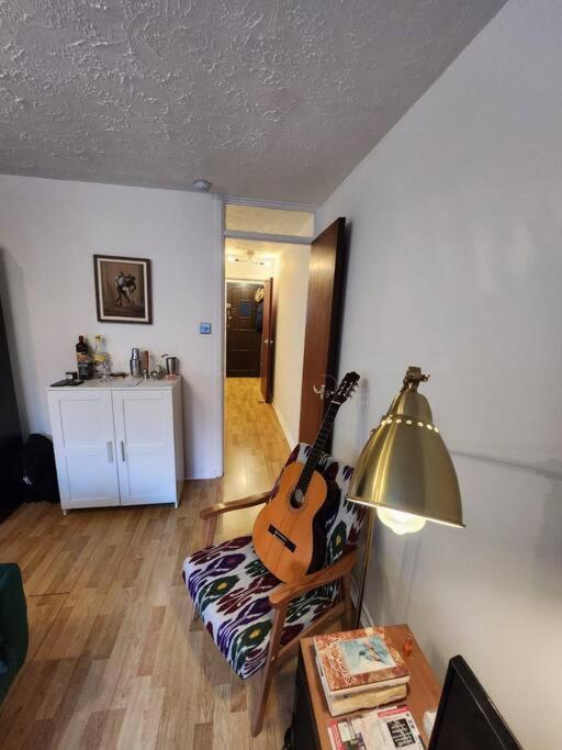Apartamento Amazing 1 Bed Flat, Sw19 Londres
