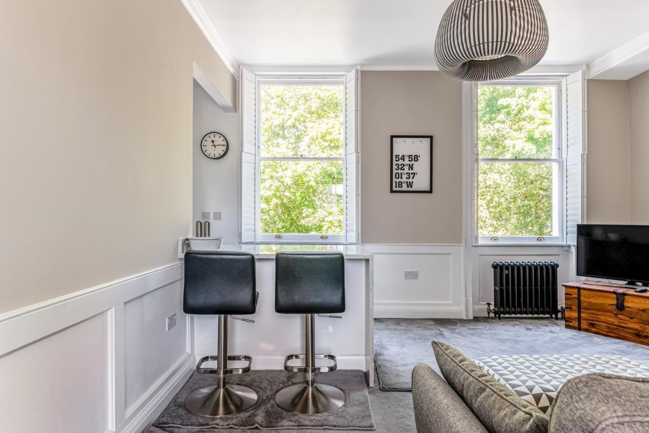 Pass The Keys Luxury Converted Victorian Flat In Leafy Highbury London