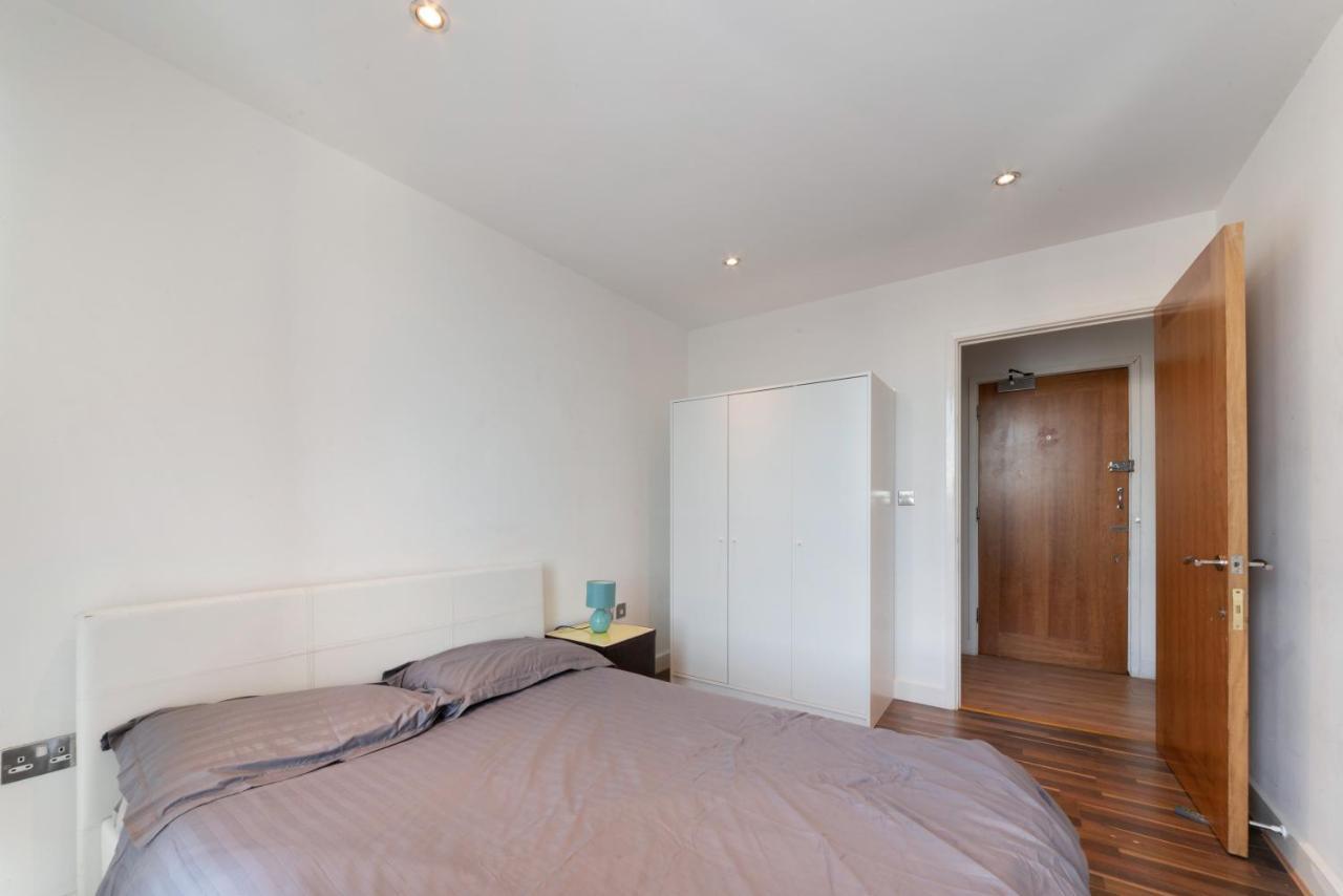 Excel 3 Bedroom Near City Airport And O2 Arena Apartamento *
