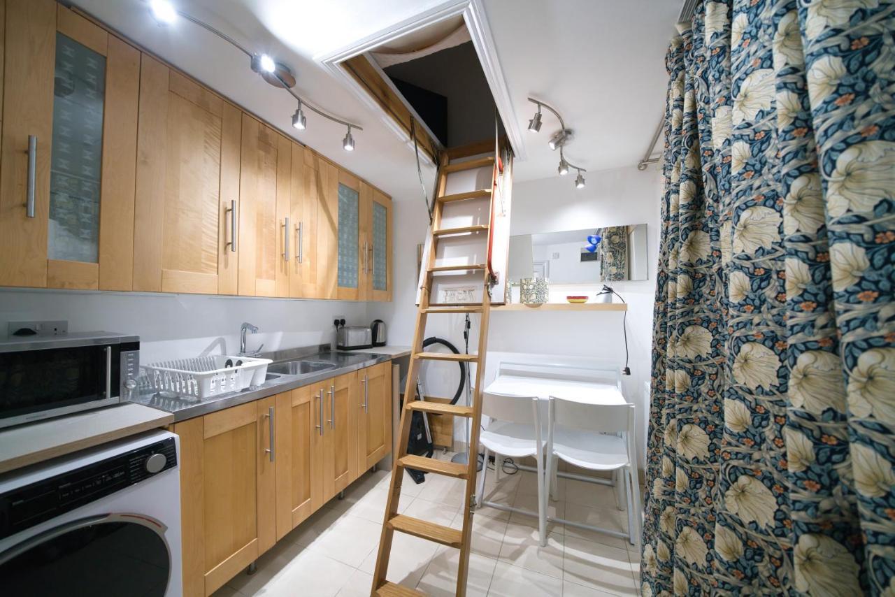 Luxury Terraced Victorian House Holiday home London