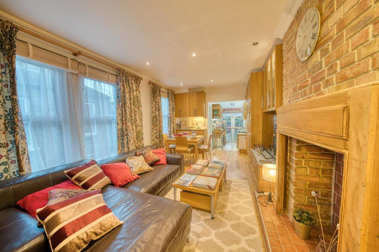 Holiday home Luxury Terraced Victorian House London