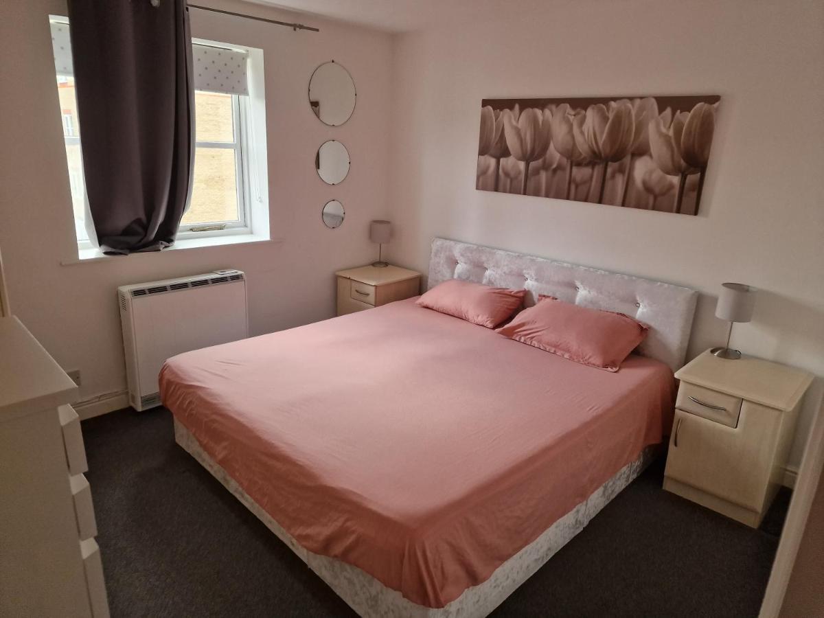 Family 2 Bedrooms Flat *