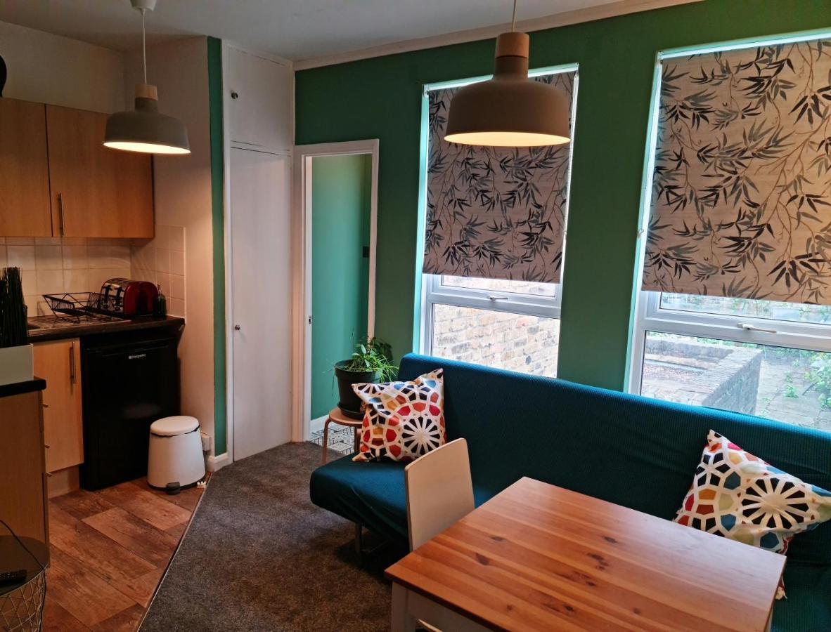 Elegant 1-bedroom In Camden Town Apartment *