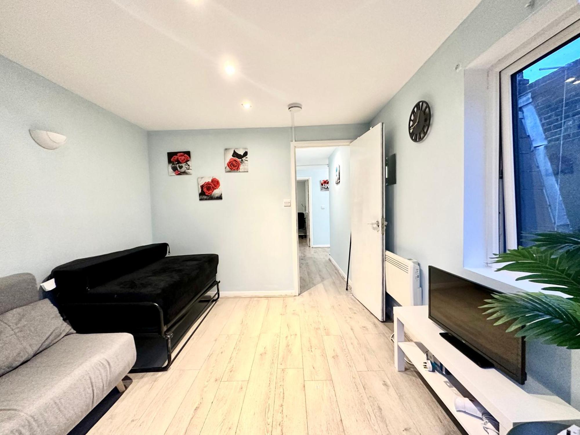 Kings Cross Apartment London