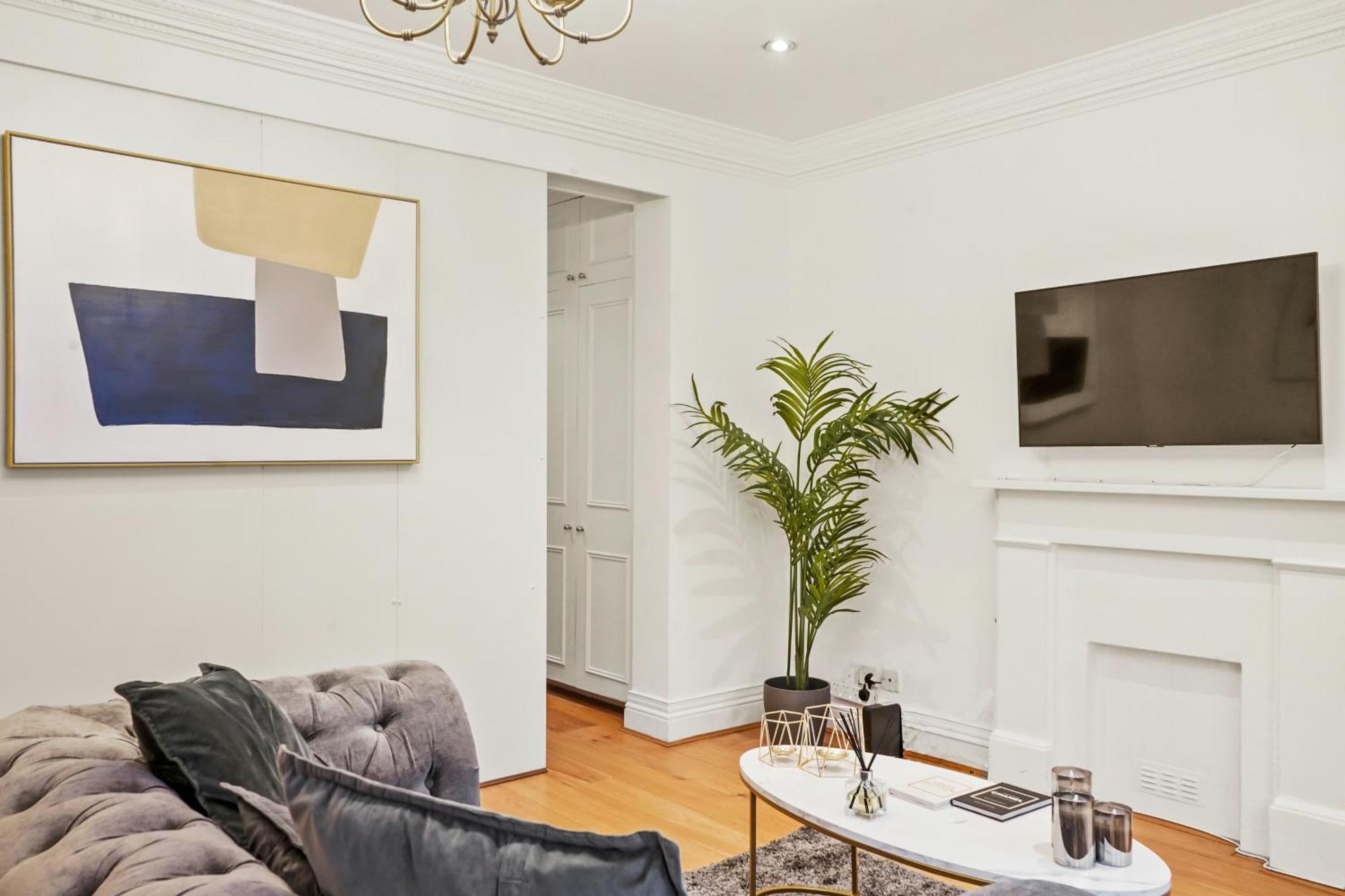 Knightsbridge Residences By Dena Elite Collection Apartment London