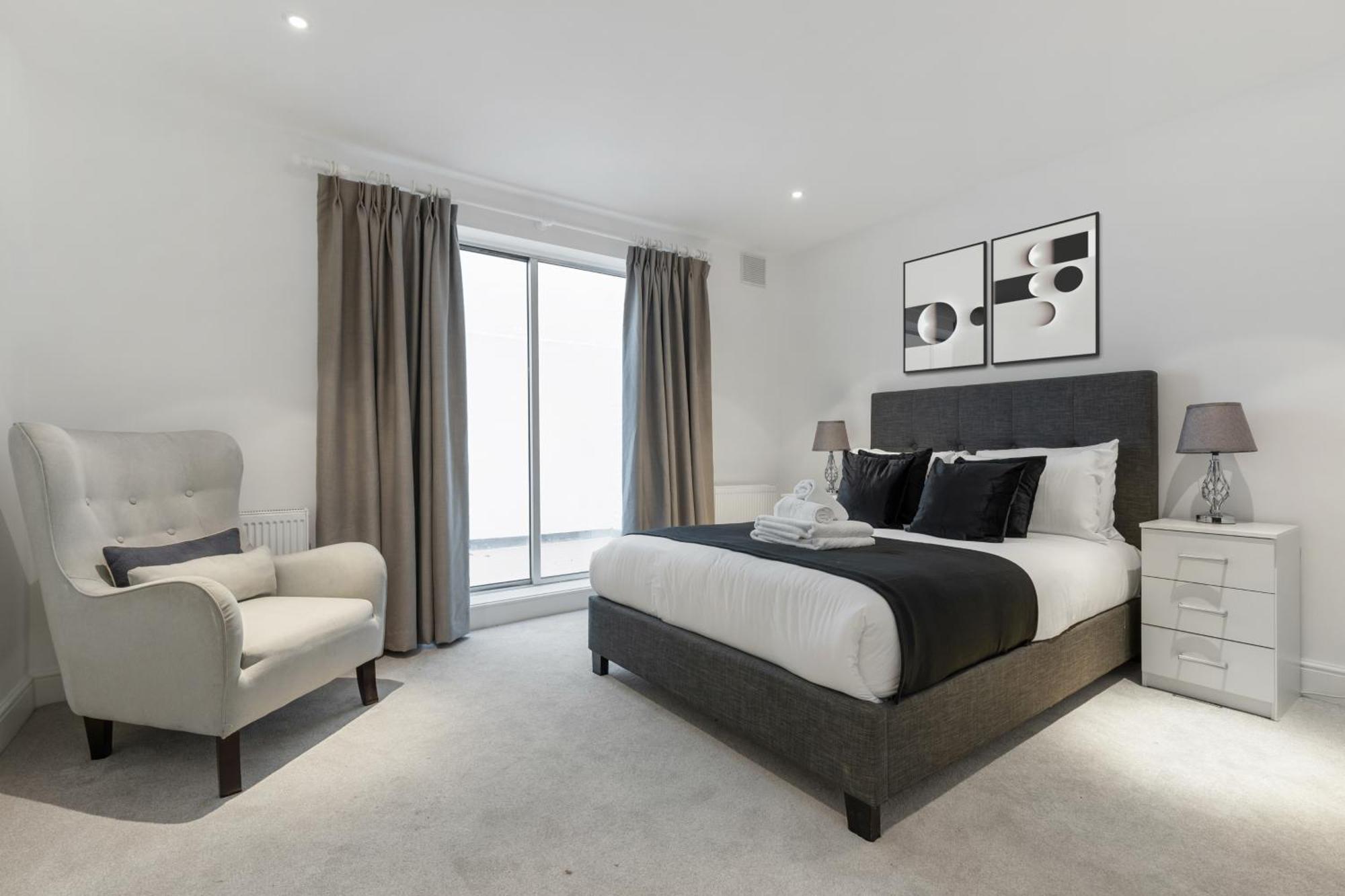 Knightsbridge Residences By Dena Elite Collection *