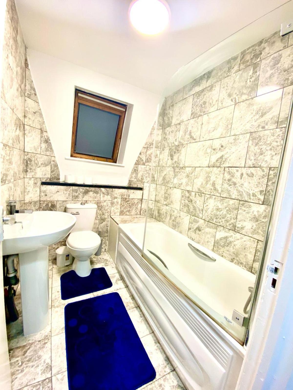 Apartment Cozy One Bedroom Flat Free Car Park In London