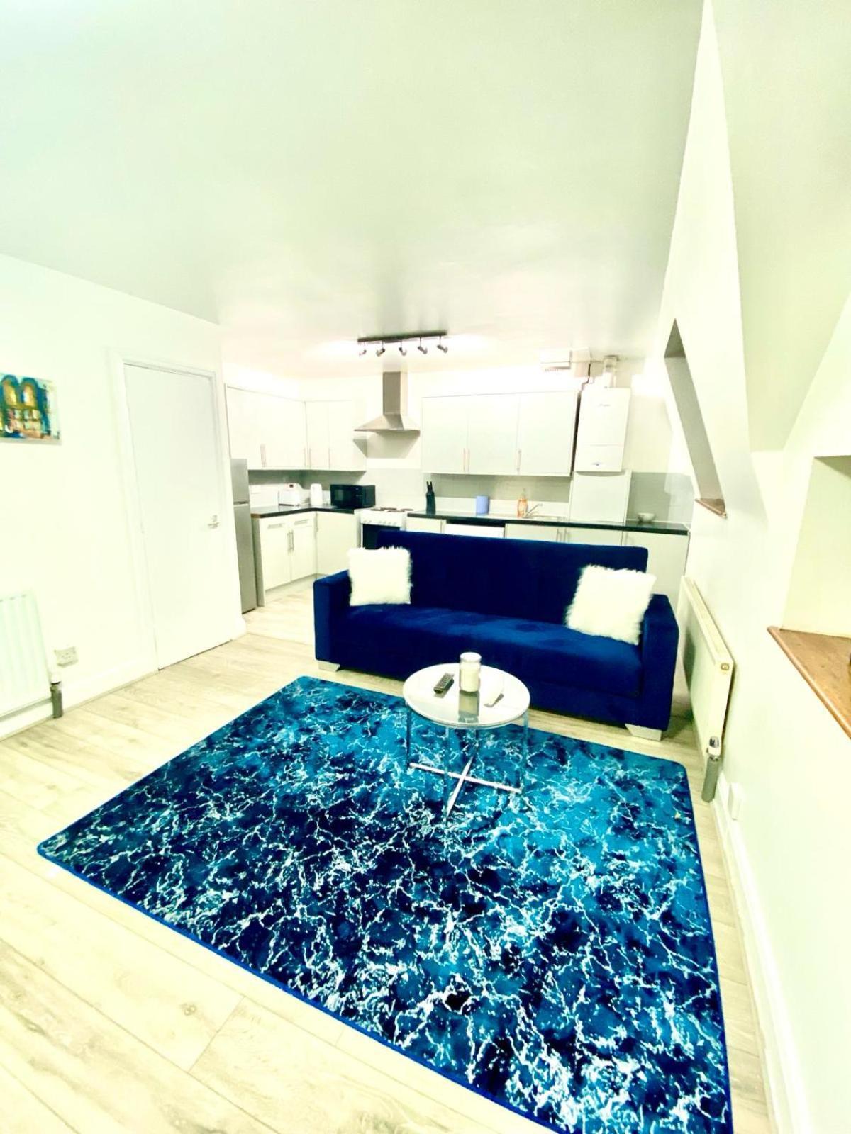 Cozy One Bedroom Flat Free Car Park In London