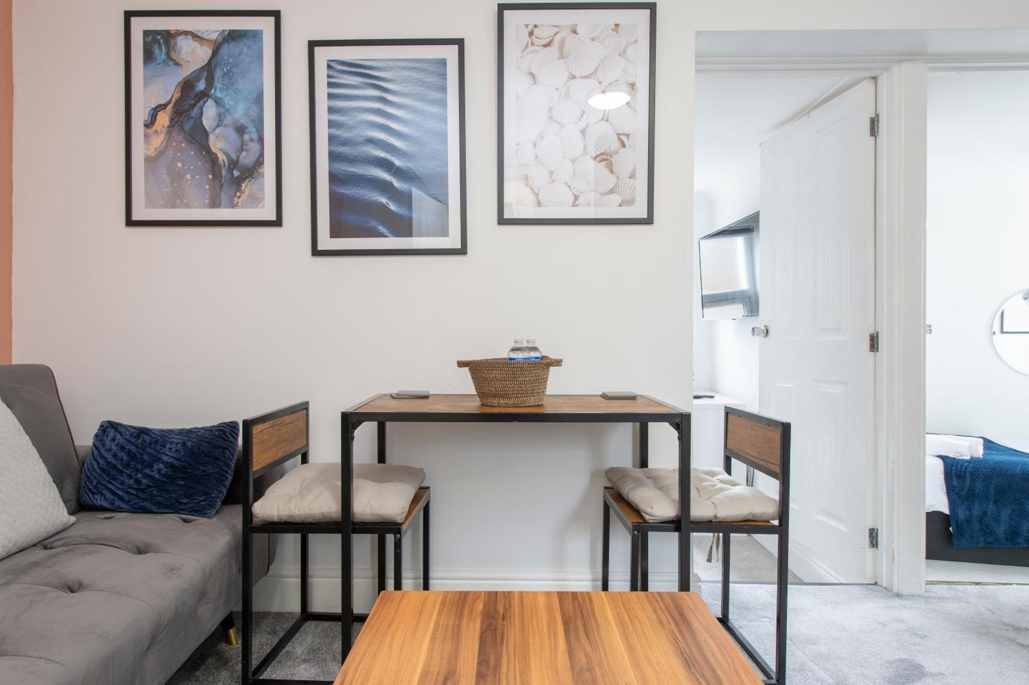 Apartment Readily Available Cosy For Contractors And Short Term Let