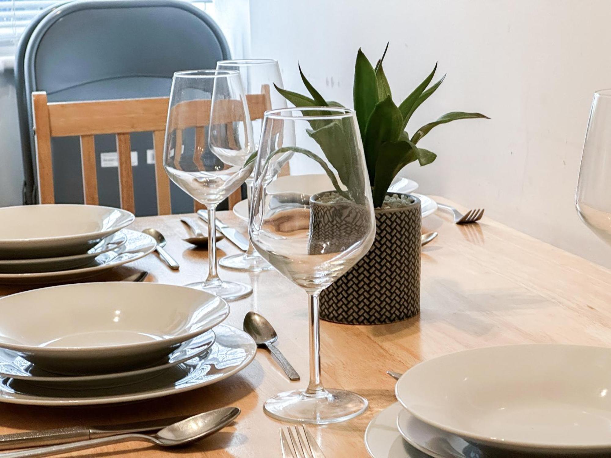 Cosy Near Hampstead Heath With Free On-site Parking & Private Gardens, Golders Green Leilighet