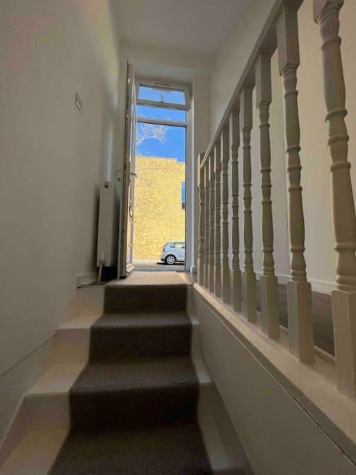 Stunning 3br Maisonette In Brixton Apartment London
