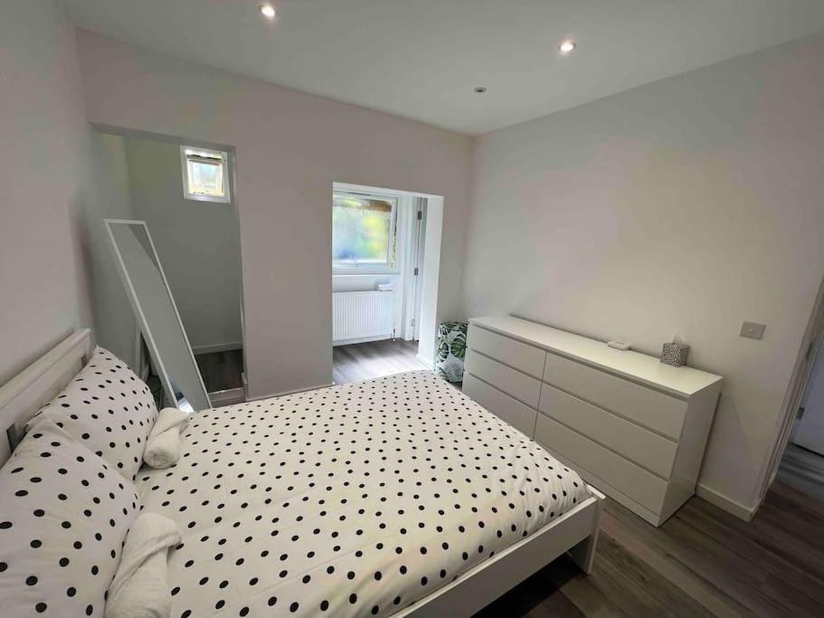 Stunning 3br Maisonette In Brixton
