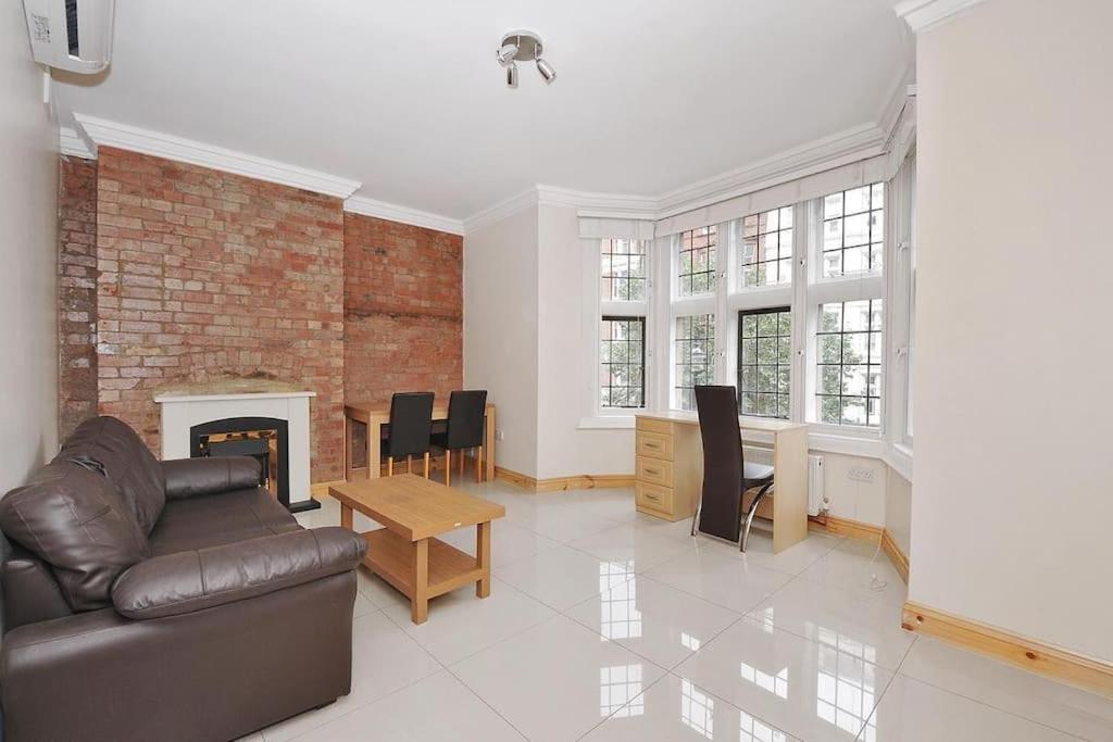 1 Bedroom In Leicester Square Leilighet