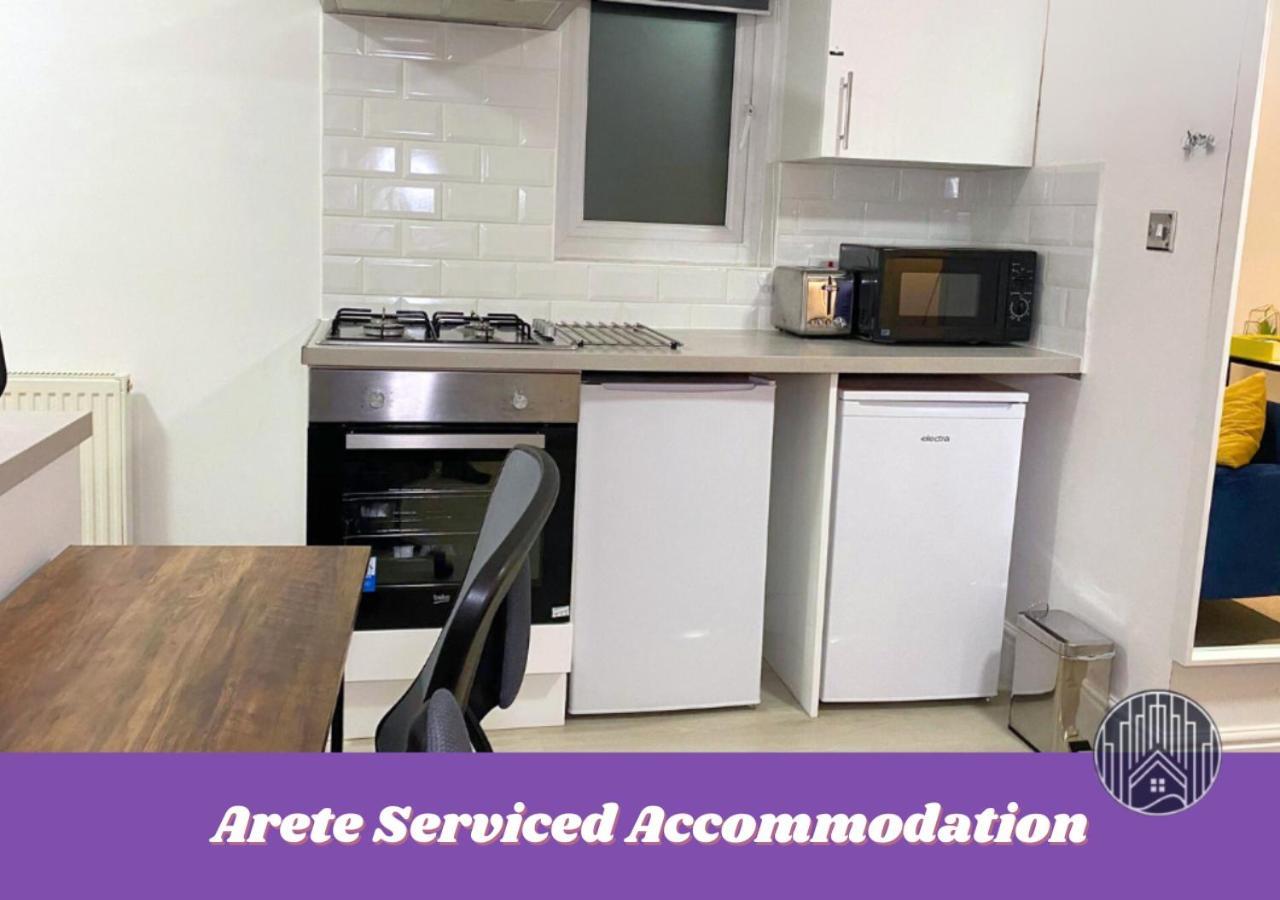 Readily Available Cosy For Contractors And Short Term Let London