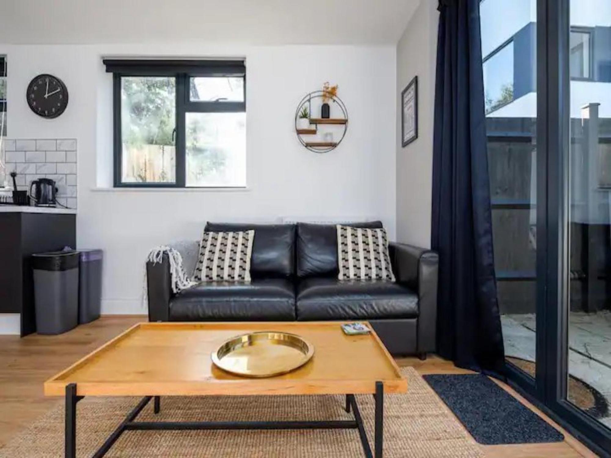 Appartement Pass The Keys Modern And Bright Minutes From Londen