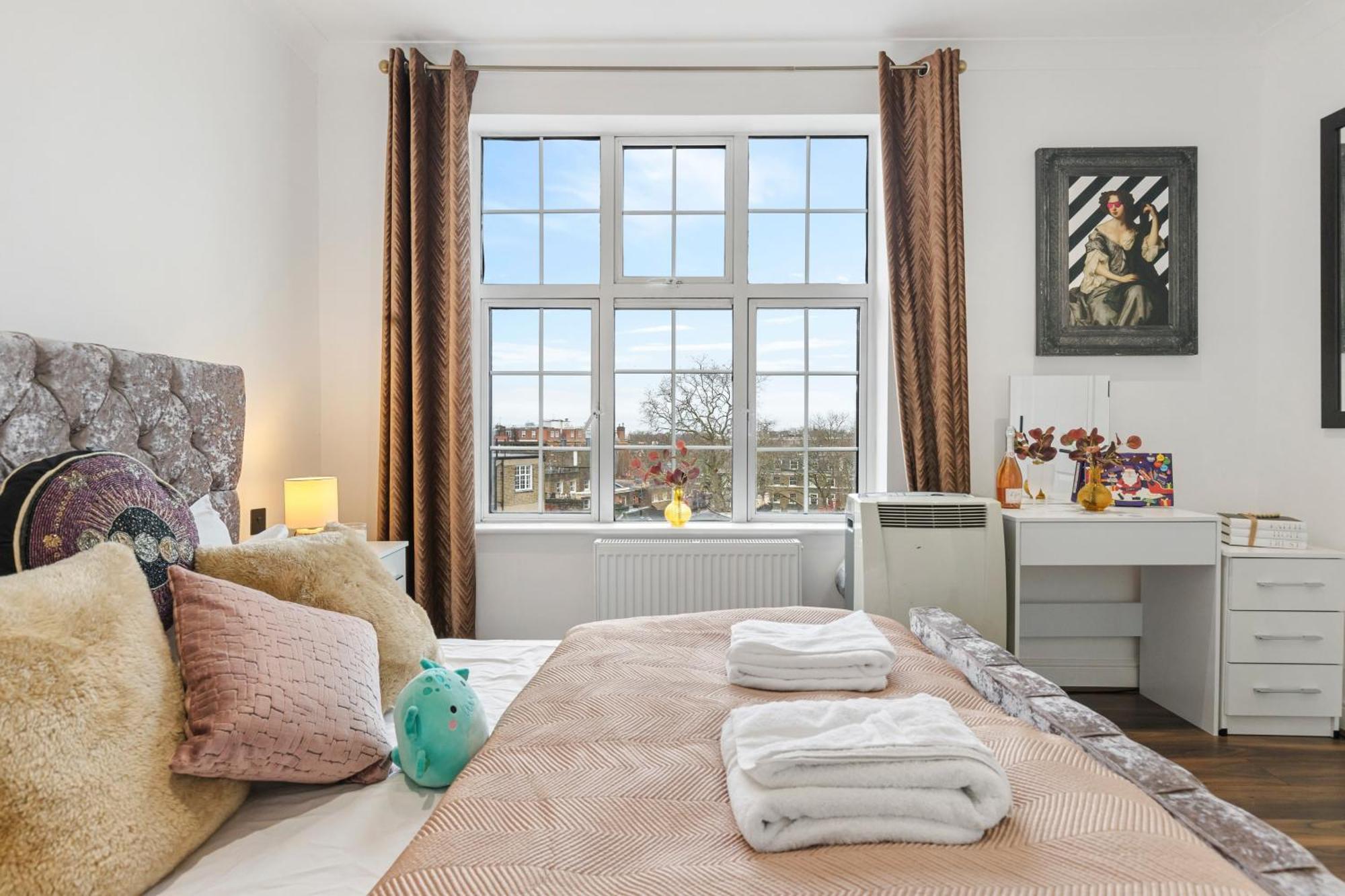 Luxurious 2-bedroom Penthouse In Marble Arch -65gc Apartment
