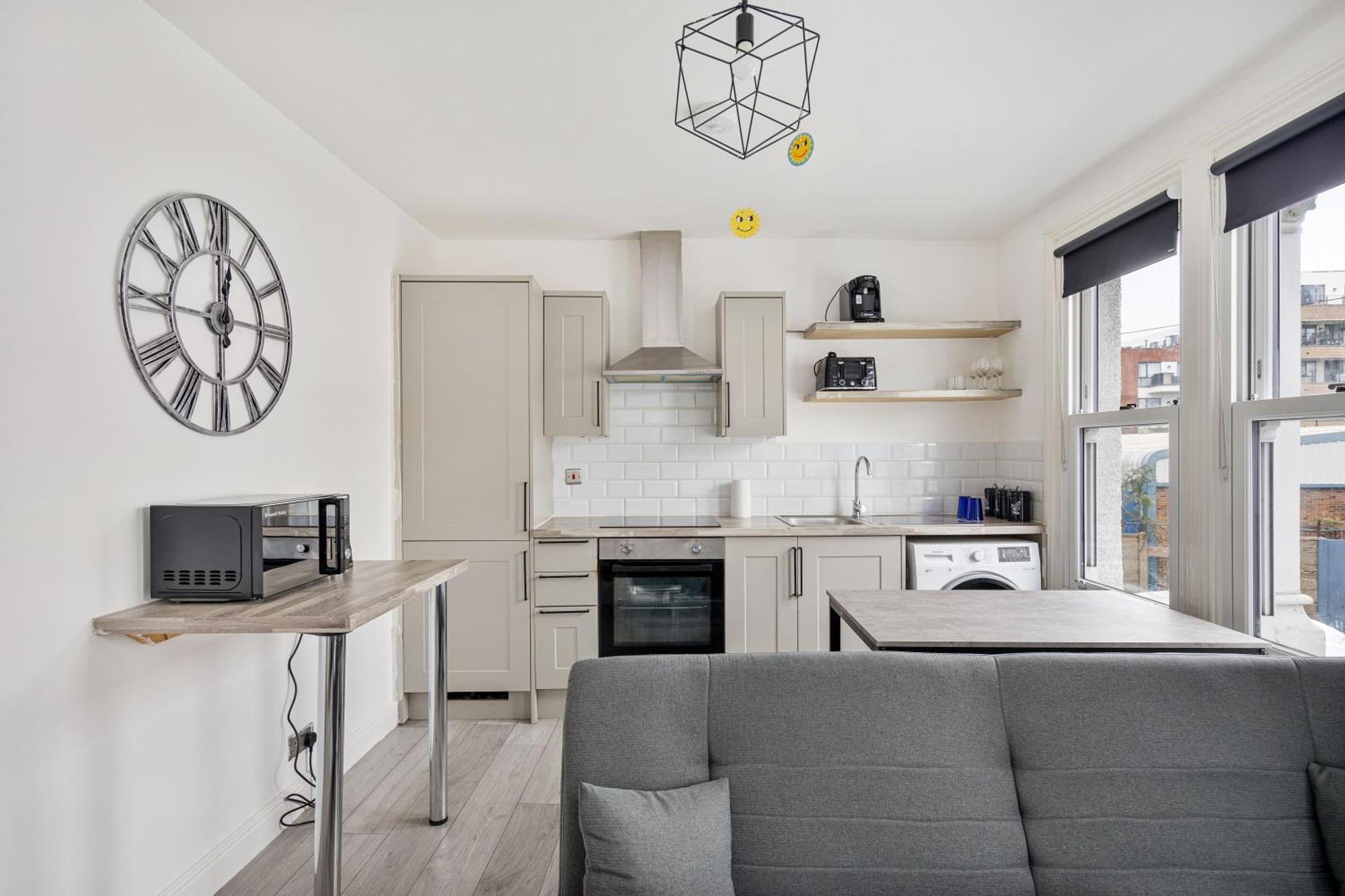Stylish 2-bedroom Flat In Walthamstow *