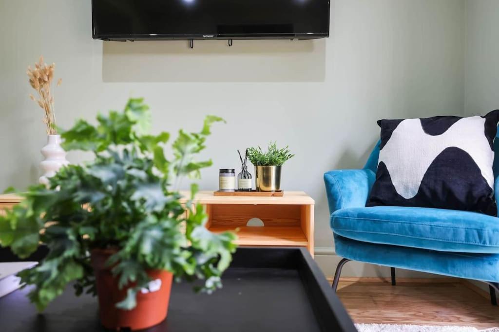 Classy&stylish 2 Bed Flat Near Camden * London