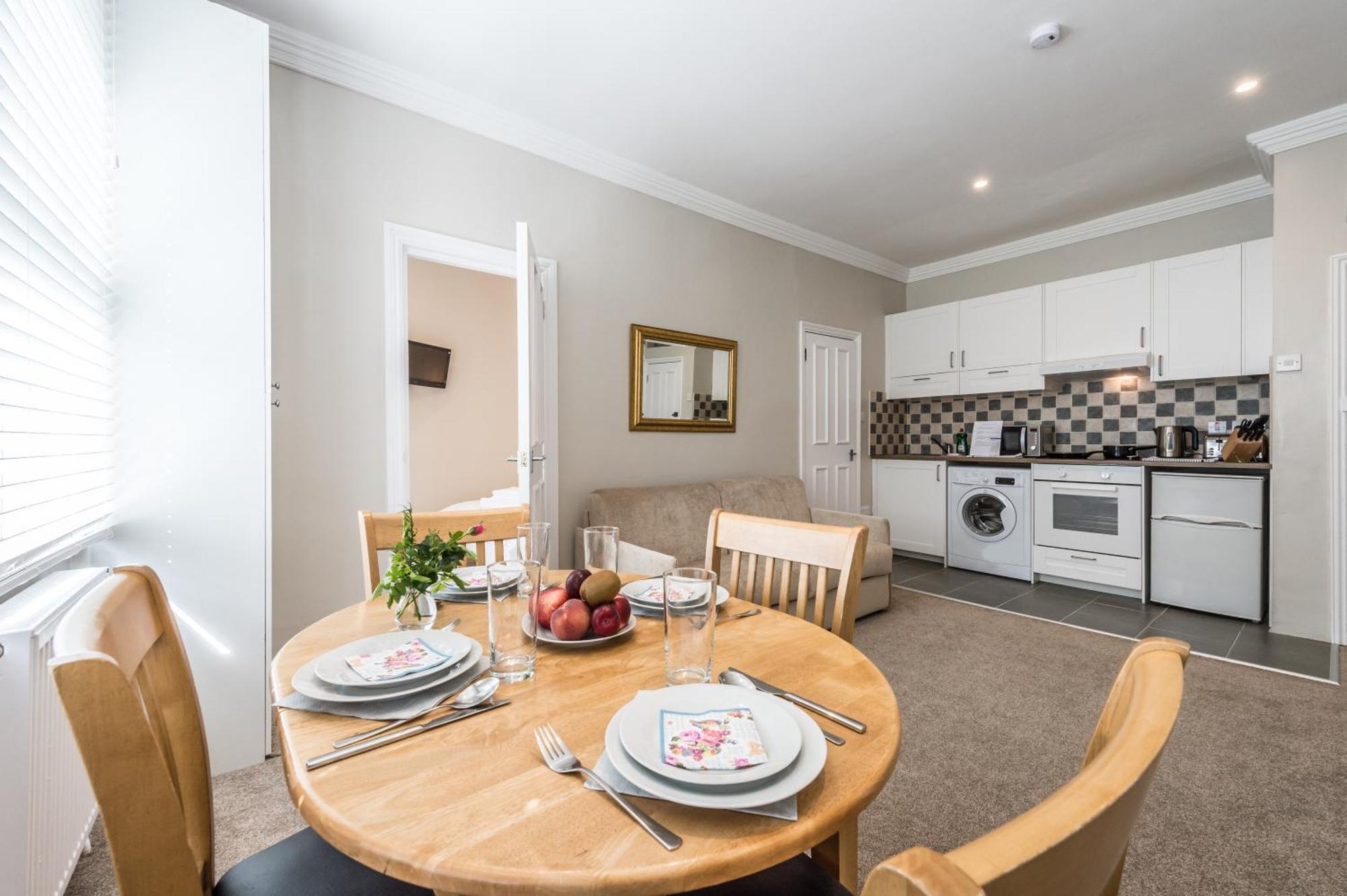 Apartment Stylish Apartment,12 Minutes Tube To Oxford Street,central London,ac,free Wifi *