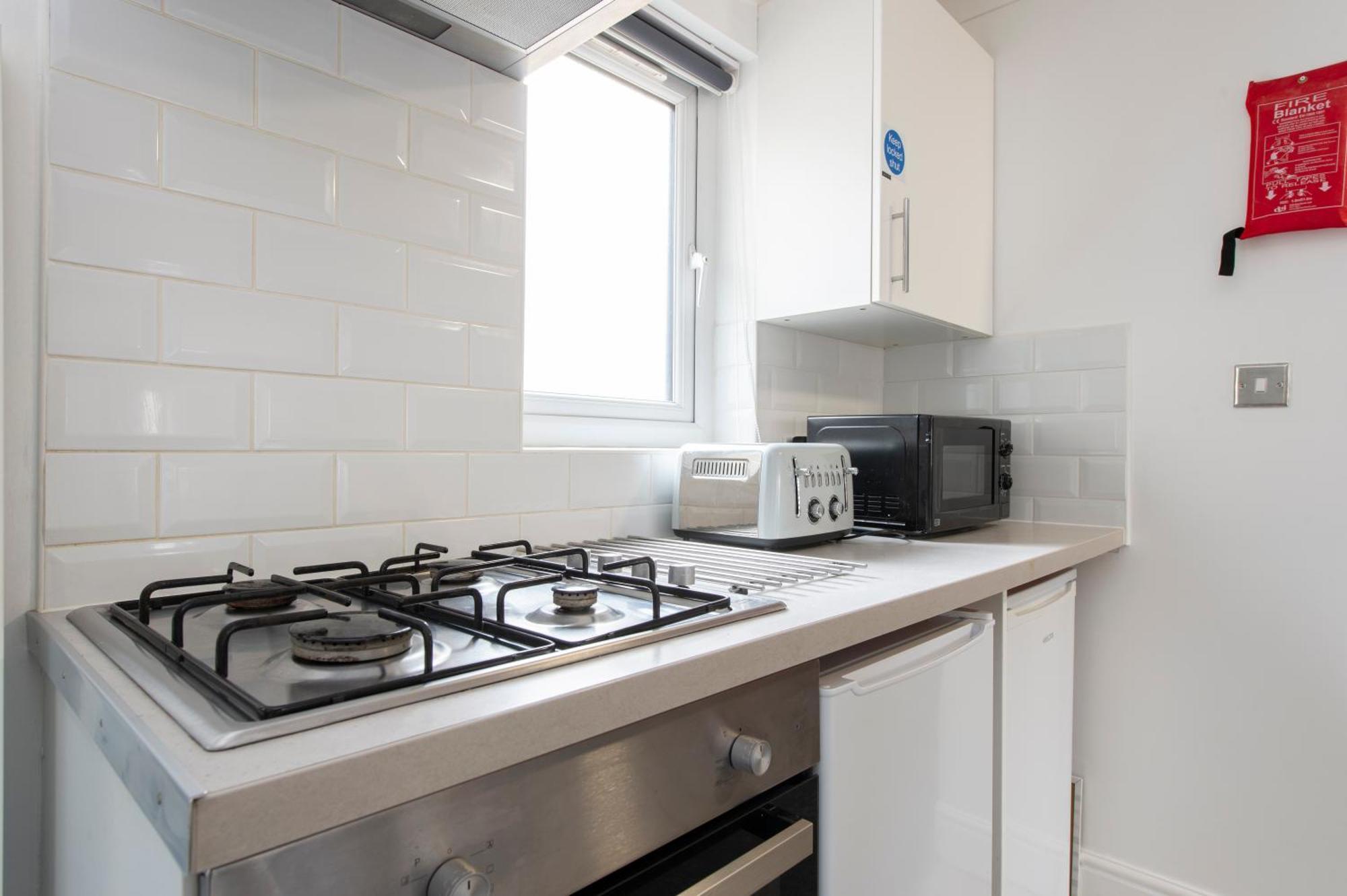 Readily Available Cosy For Contractors And Short Term Let