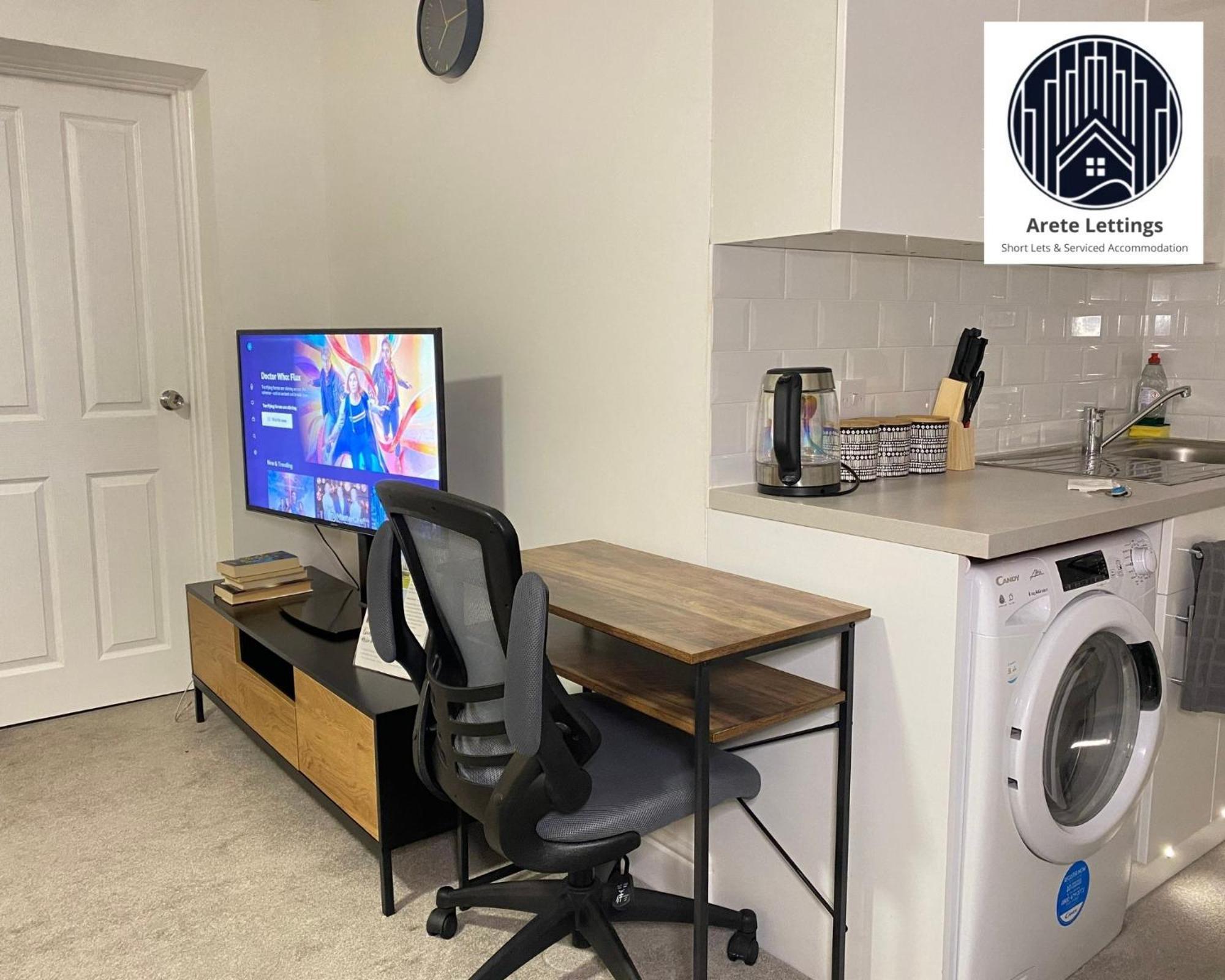 Apartment Readily Available Cosy For Contractors And Short Term Let
