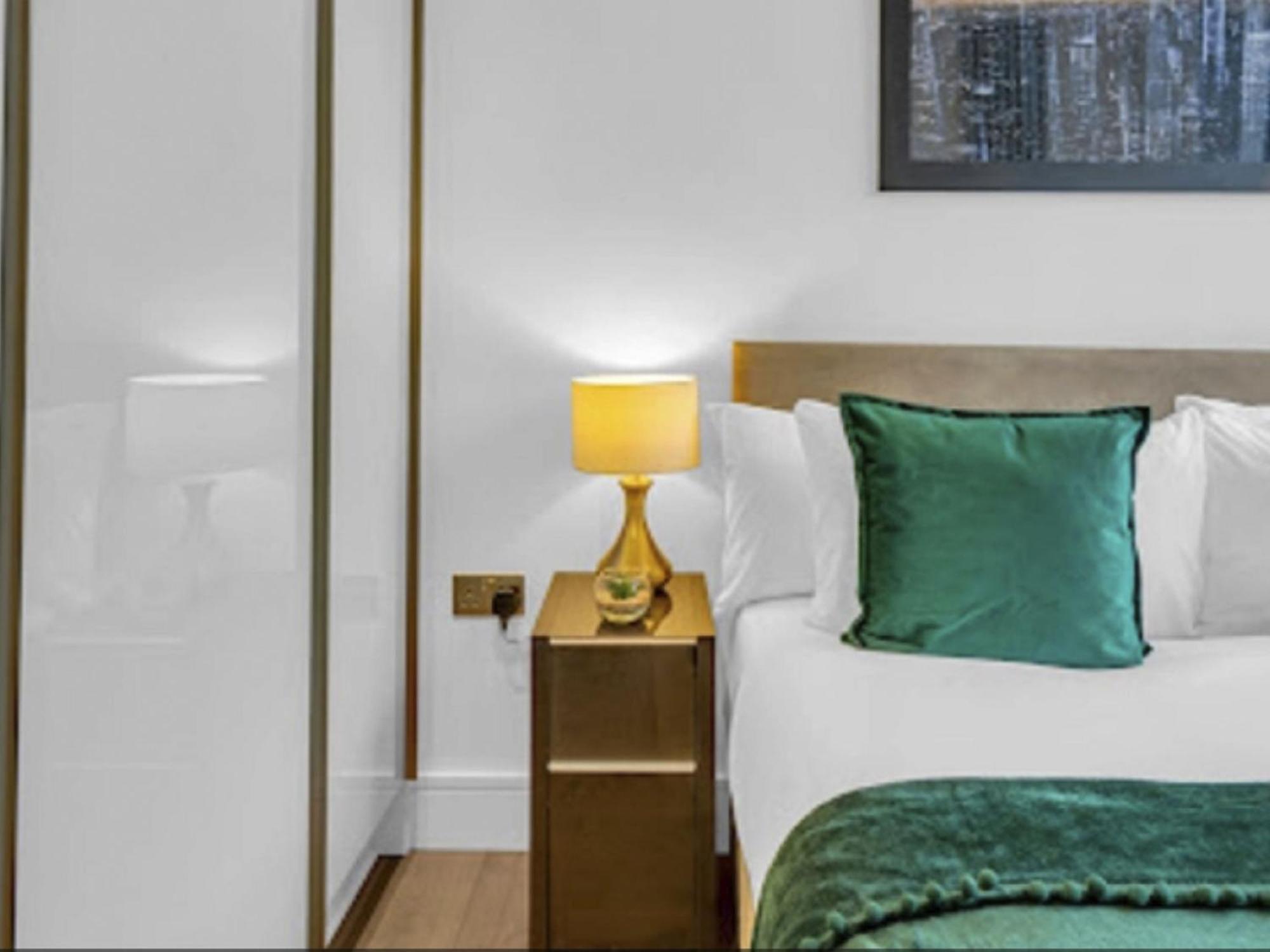 Apartment Regents Park Serviced By Interhome
