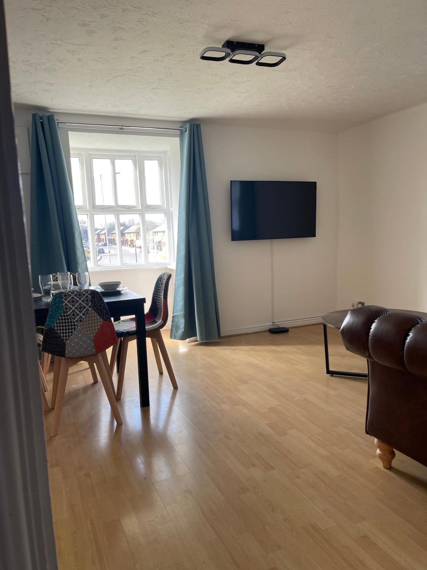 2bed Cozy Spacious - 15min To Canary Wharf O2 Excel Londen