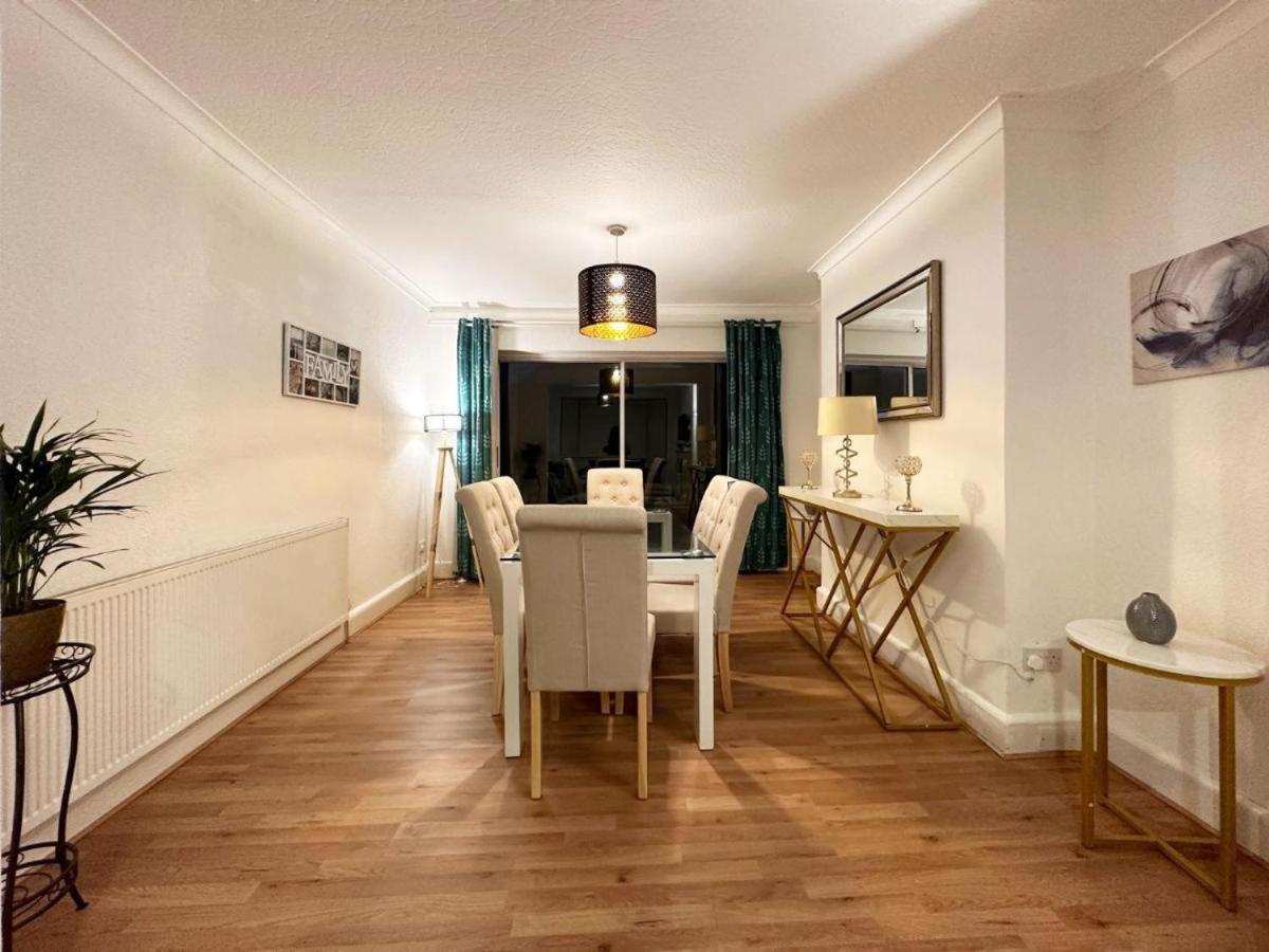 Charming 3-bedroom Family *