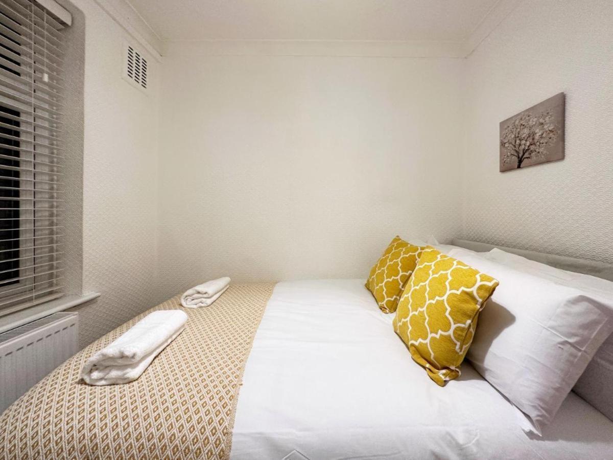 Charming 3-bedroom Family Feriehus London