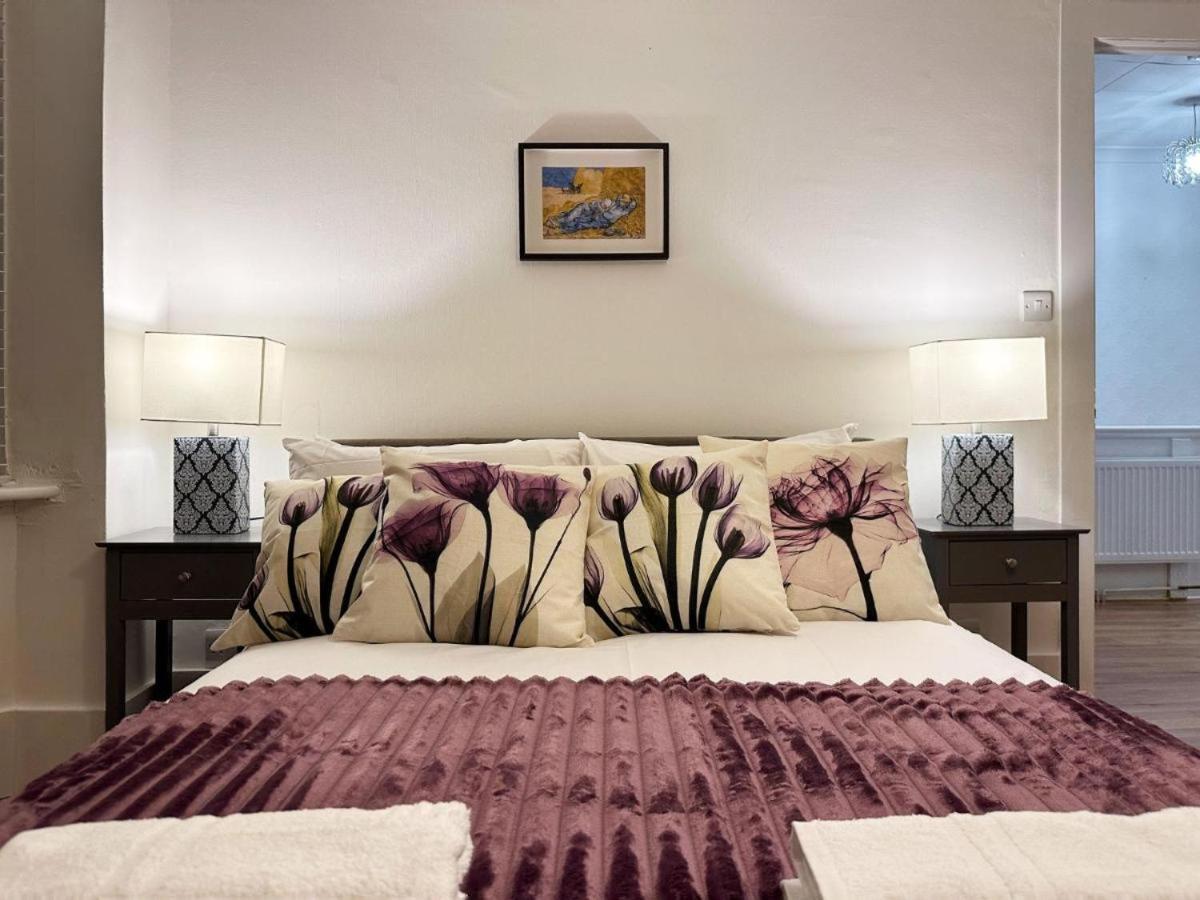Charming 3-bedroom Family * London