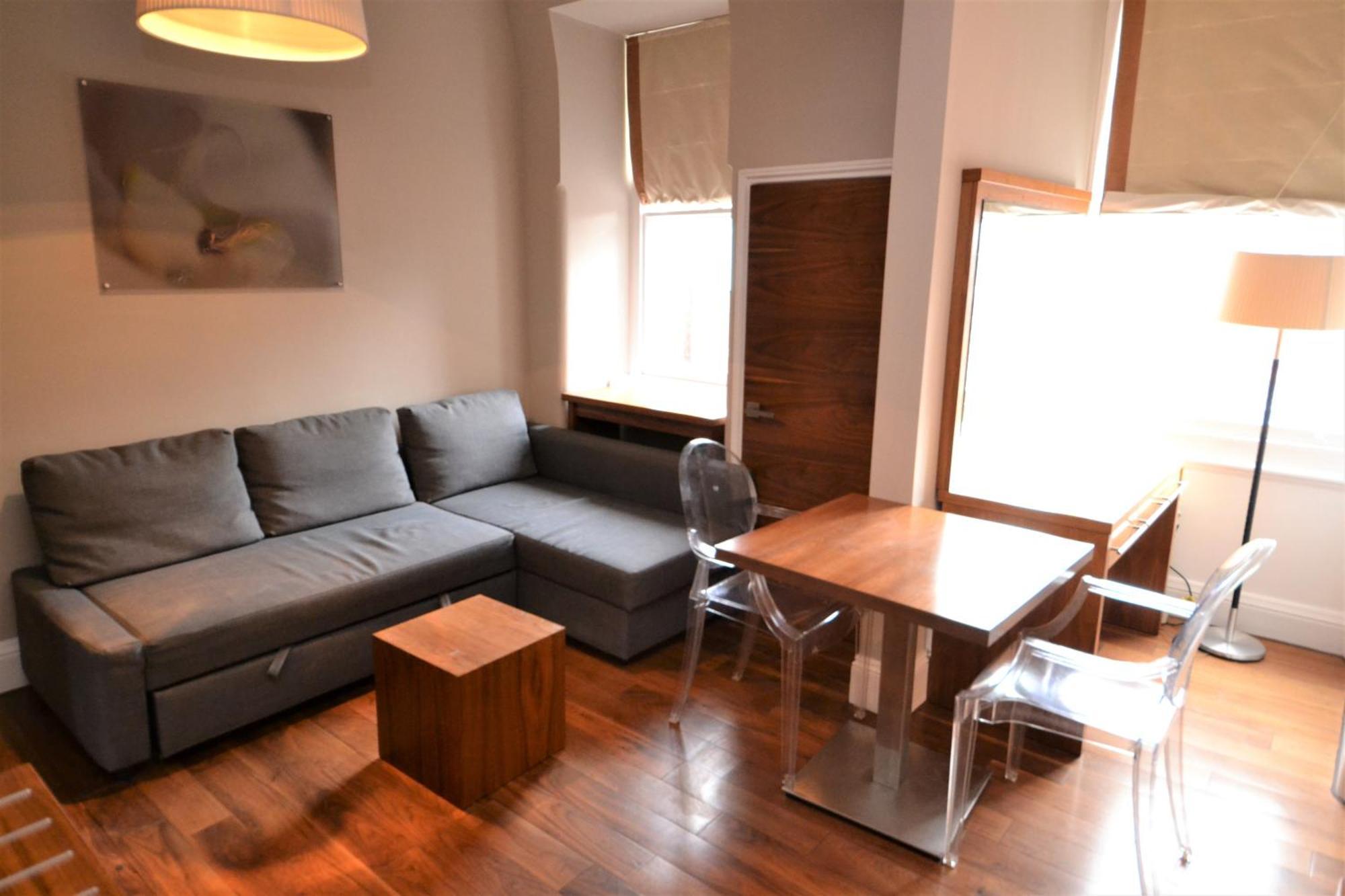 Chelsea Classic Apartment London