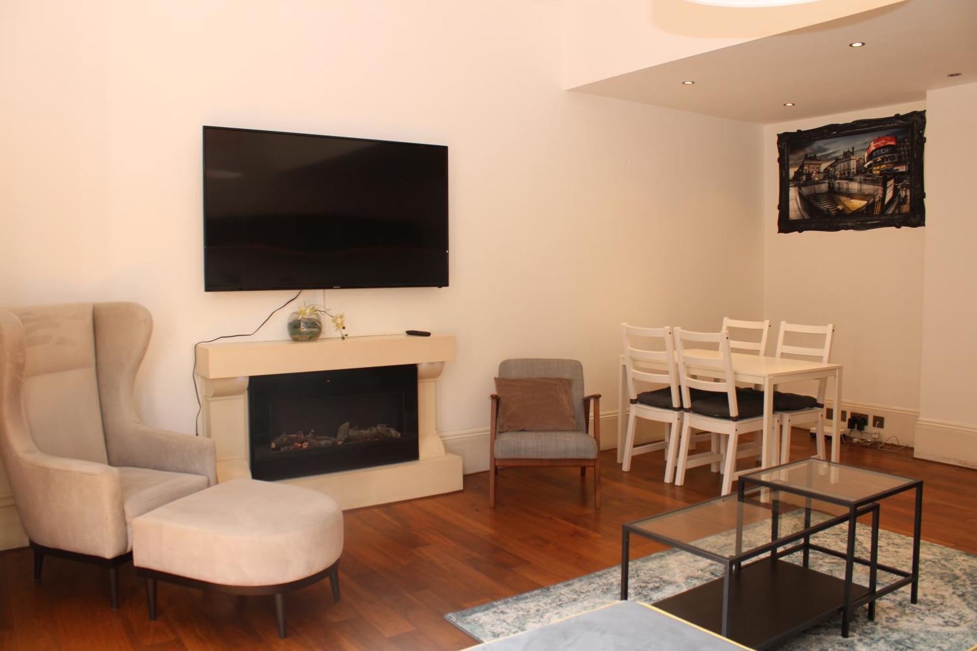 Chelsea Classic Apartment London