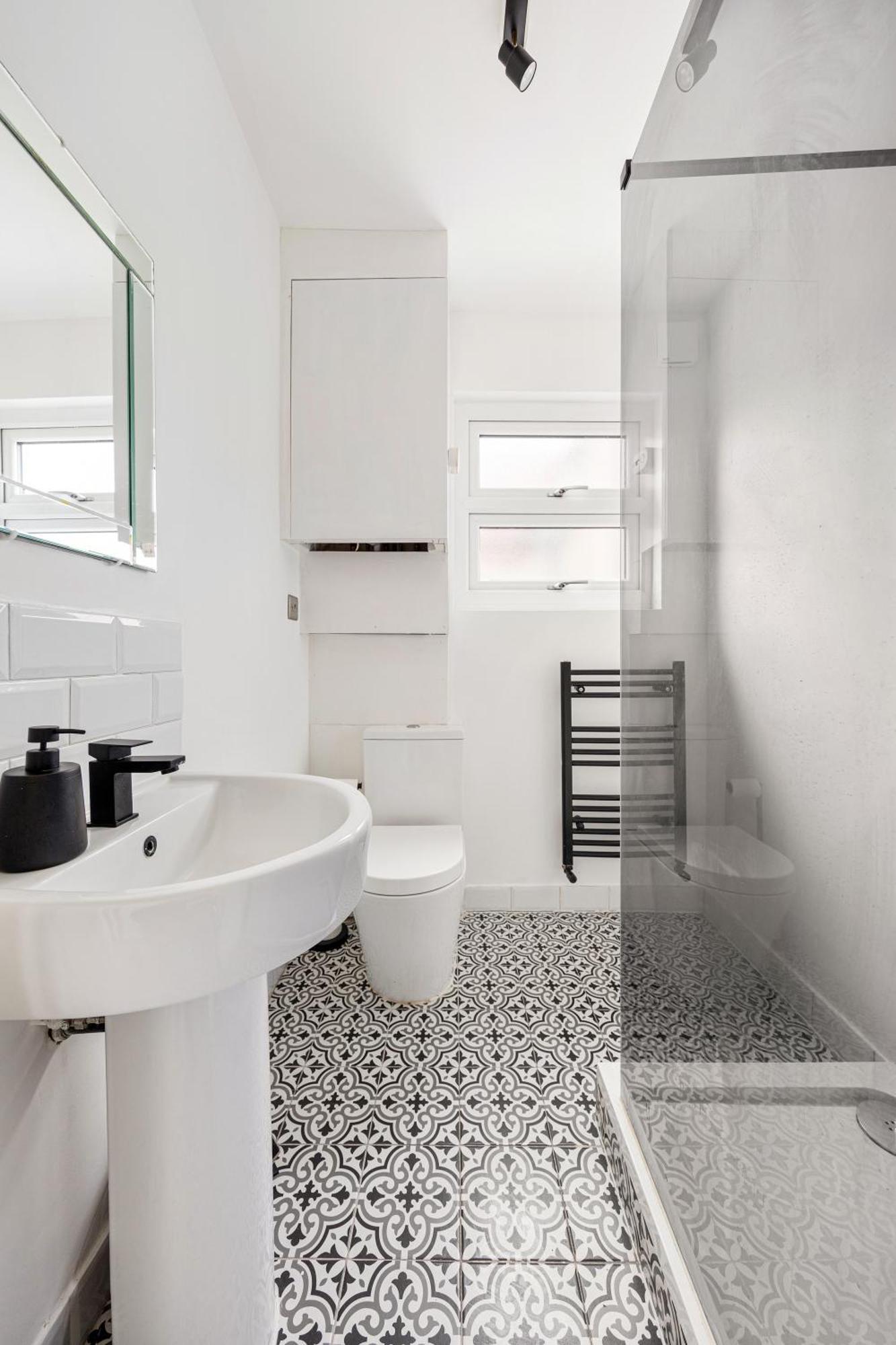 Stylish 2-bedroom Flat In Walthamstow * London