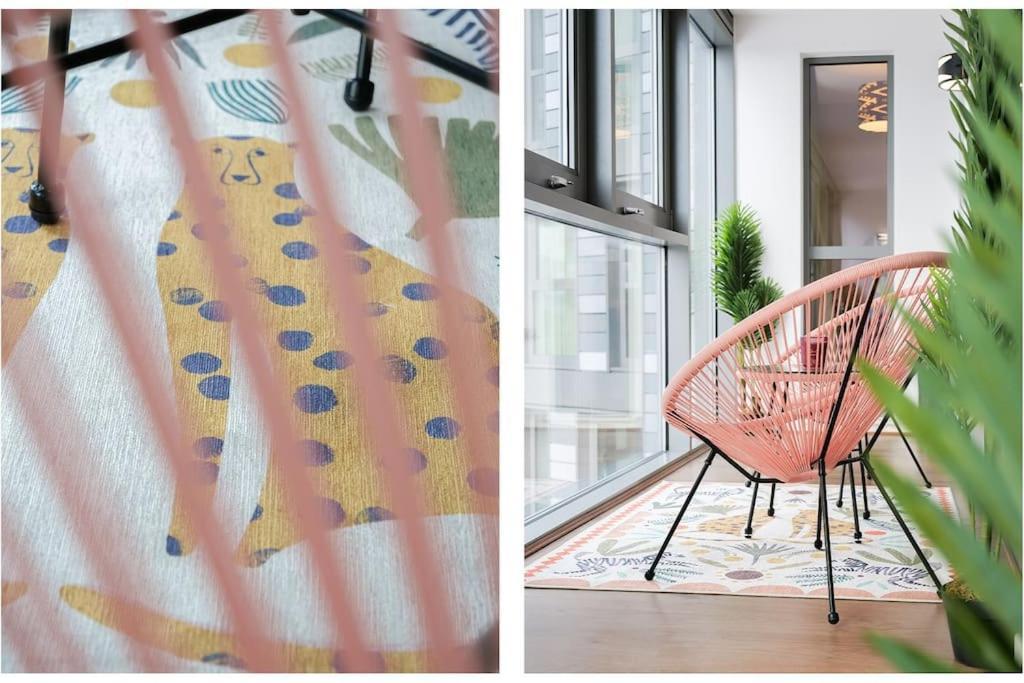 Stylish Urban Sanctuary With Parking Appartement Londen