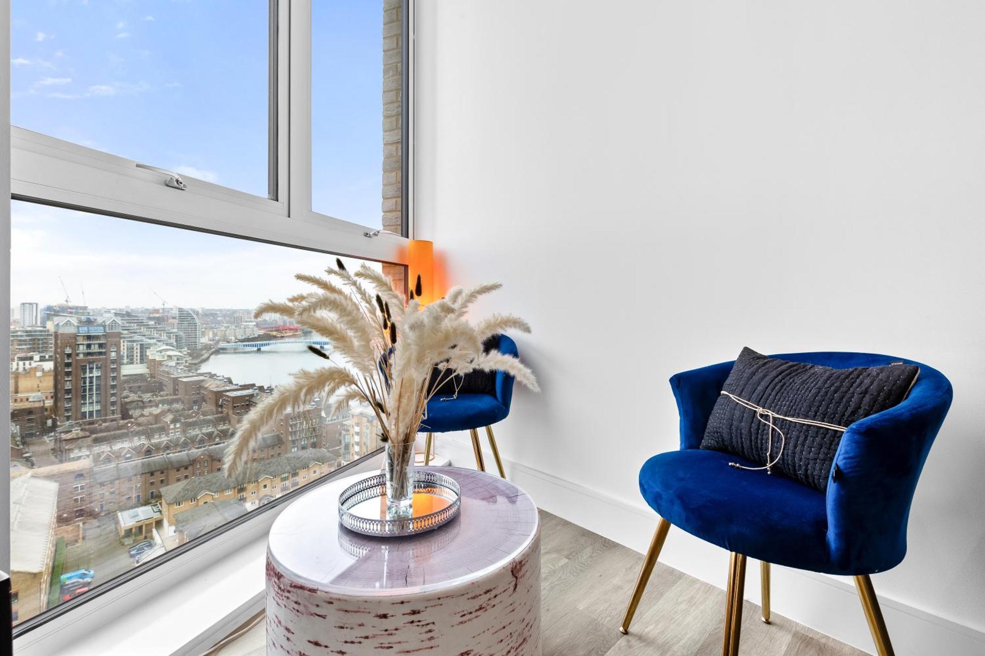 Battersea Penthouse Sleep 9 Wh