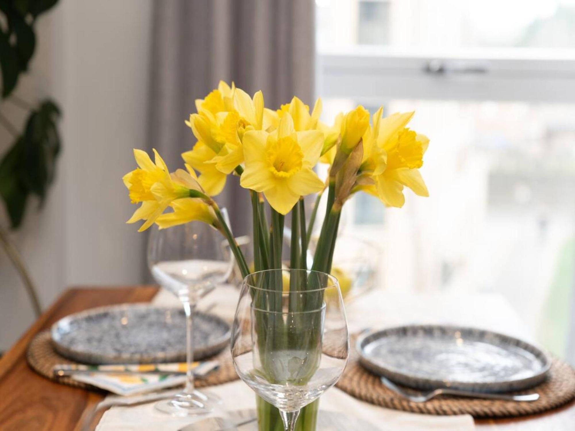 Pass The Keys Stunning And Stylish Flat Mins From * London